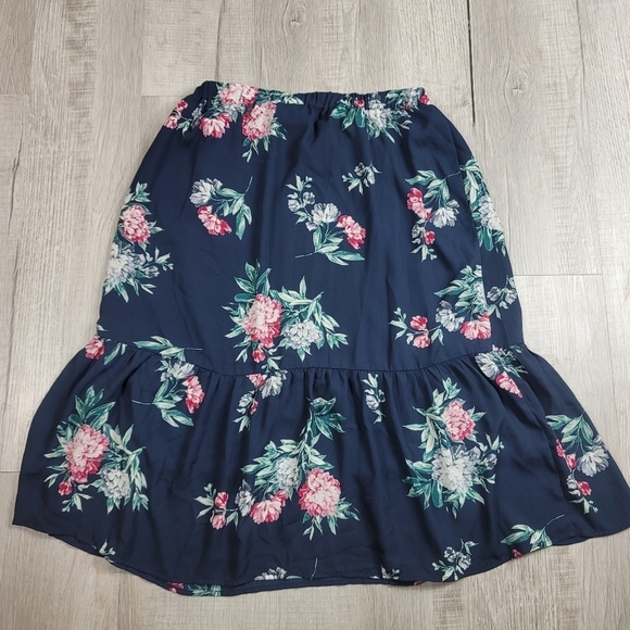 Banana Republic Floral Print Ruffle Midi Skirt - Picture 4 of 8